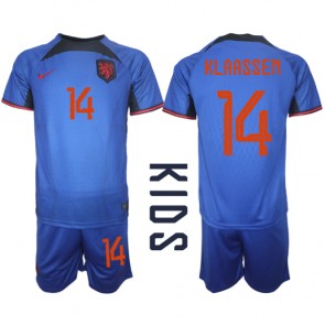 Nederländerna Davy Klaassen #14 kläder Barn VM 2022 Bortatröja Kortärmad (+ korta byxor)